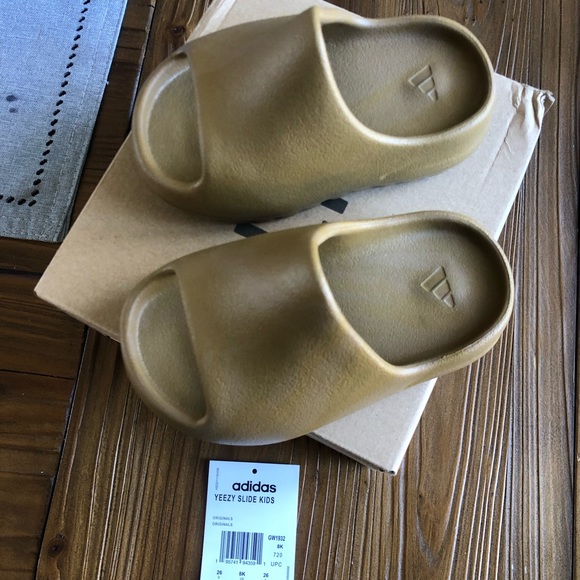 yeezy slides ochre (kids) - Picture 6 of 6